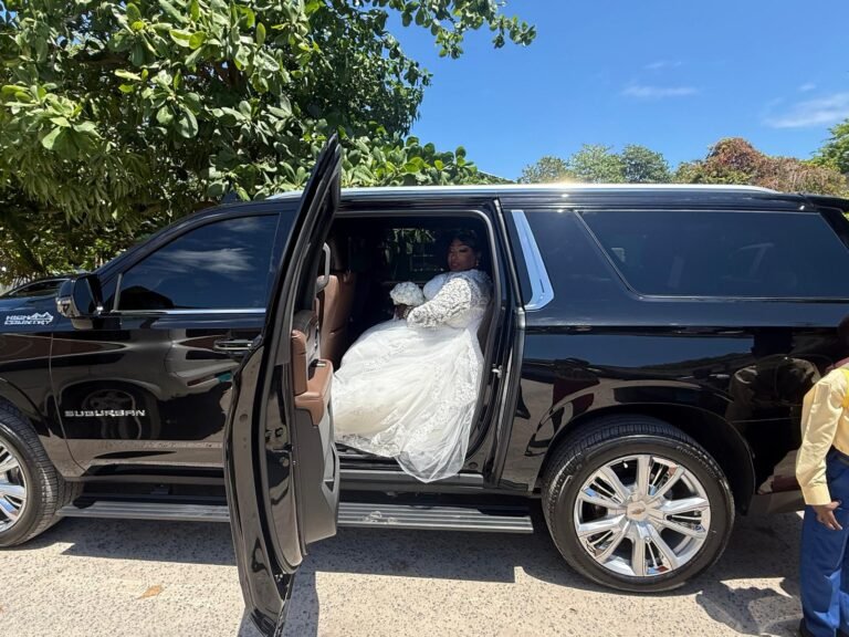 Executive car service Nassau Bahamas
